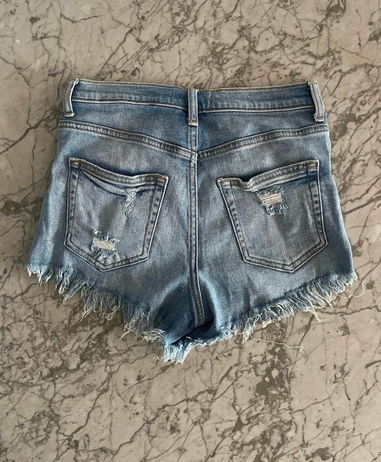 Shorts rasgados - F21