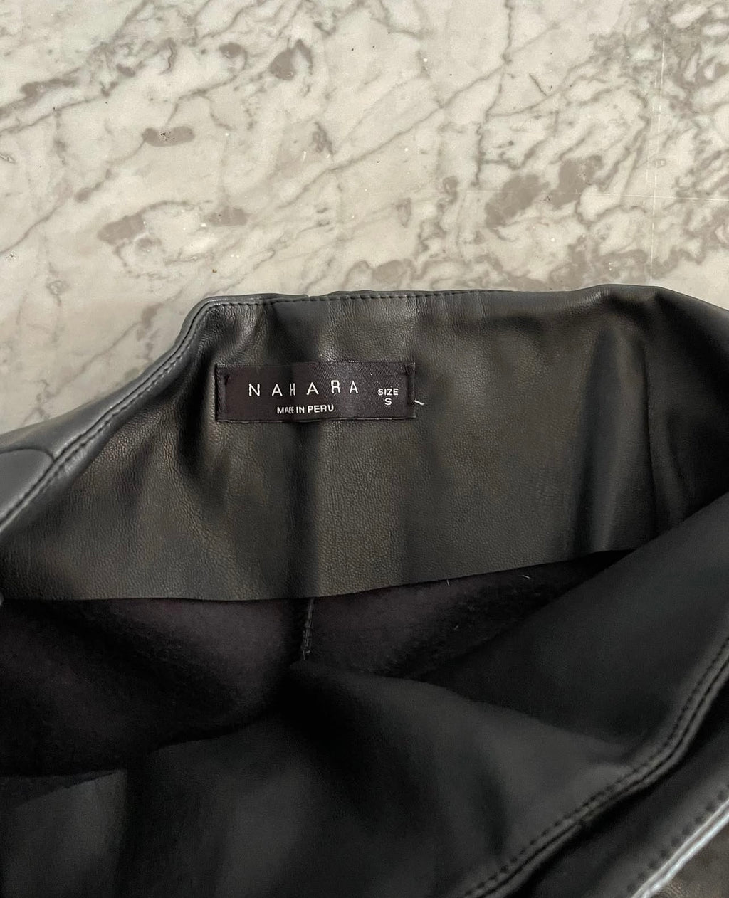 Falda Short cuero sintético - Marca independiente