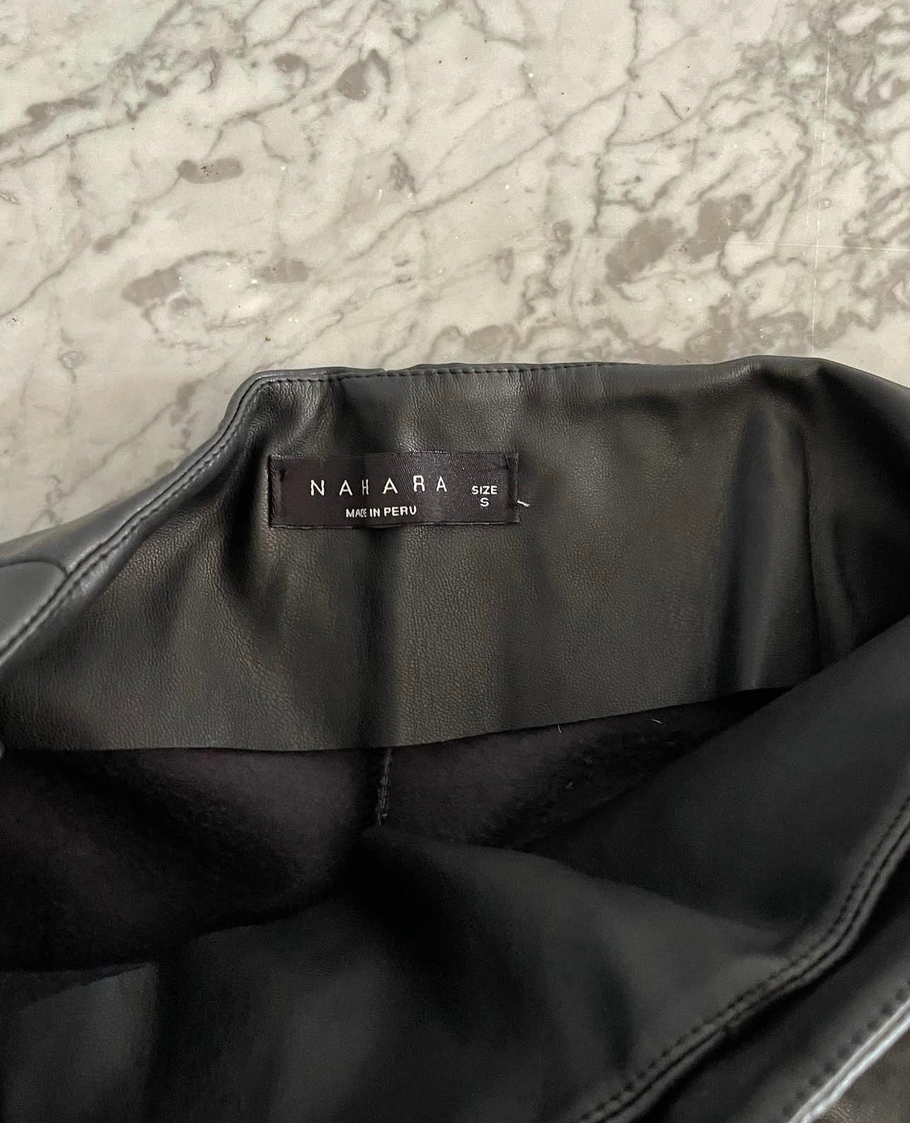 Falda Short cuero sintético - Marca independiente