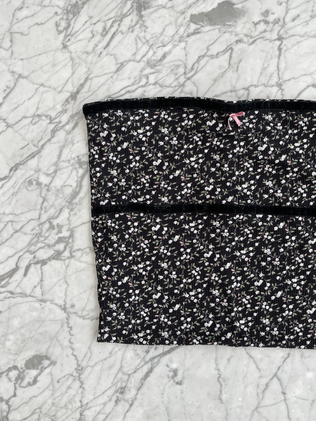 Top Strapless - Vivi Wu