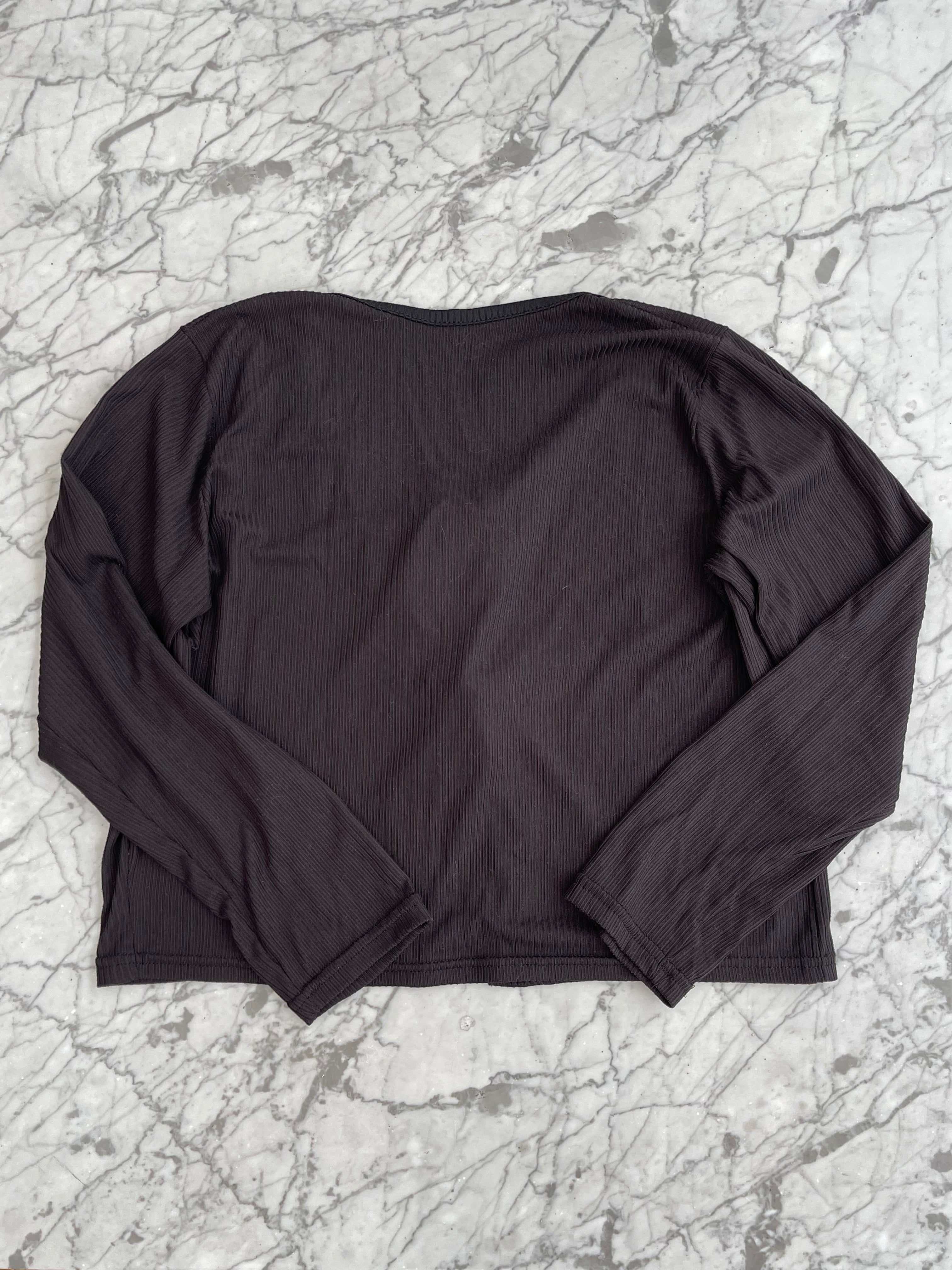 Cardigan Negro Rib - Marca independiente